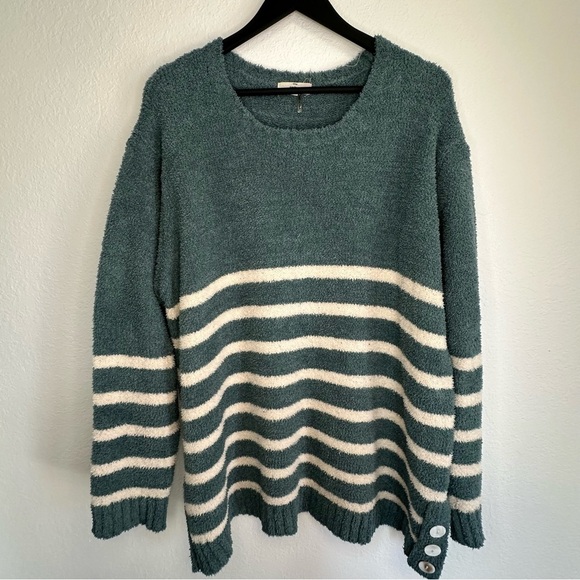 Entro Sage Green and White Stripped Sweater Sixe XL - Picture 1 of 9